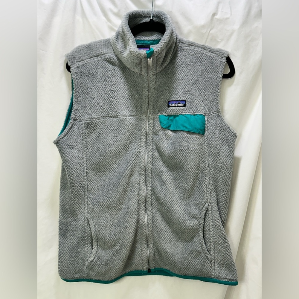 Patagonia Gray Fleece Vest with Teal Pocket Trim